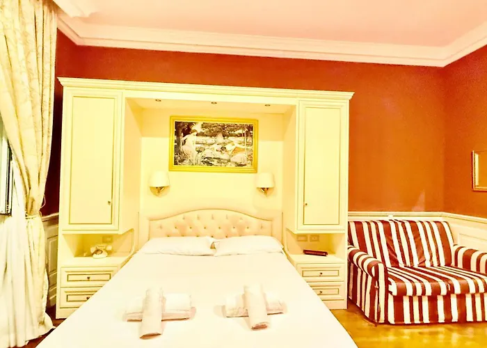 Dimora Frattina Bed and breakfast Roma